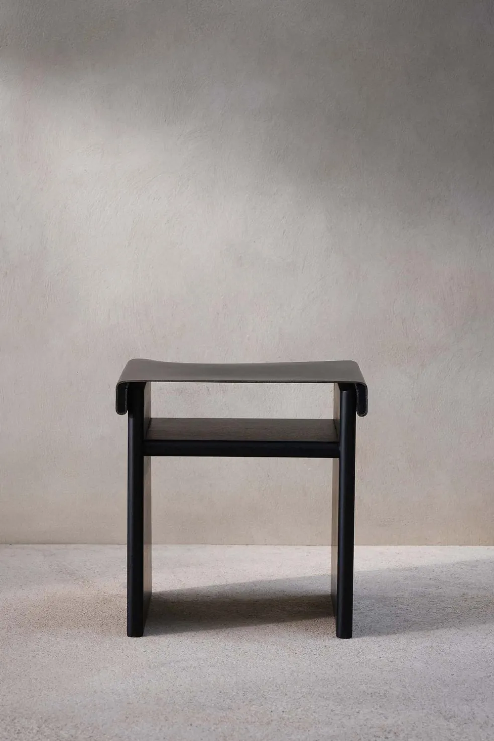 ZARA Móveis|Móveis^STOOL 02 Preto