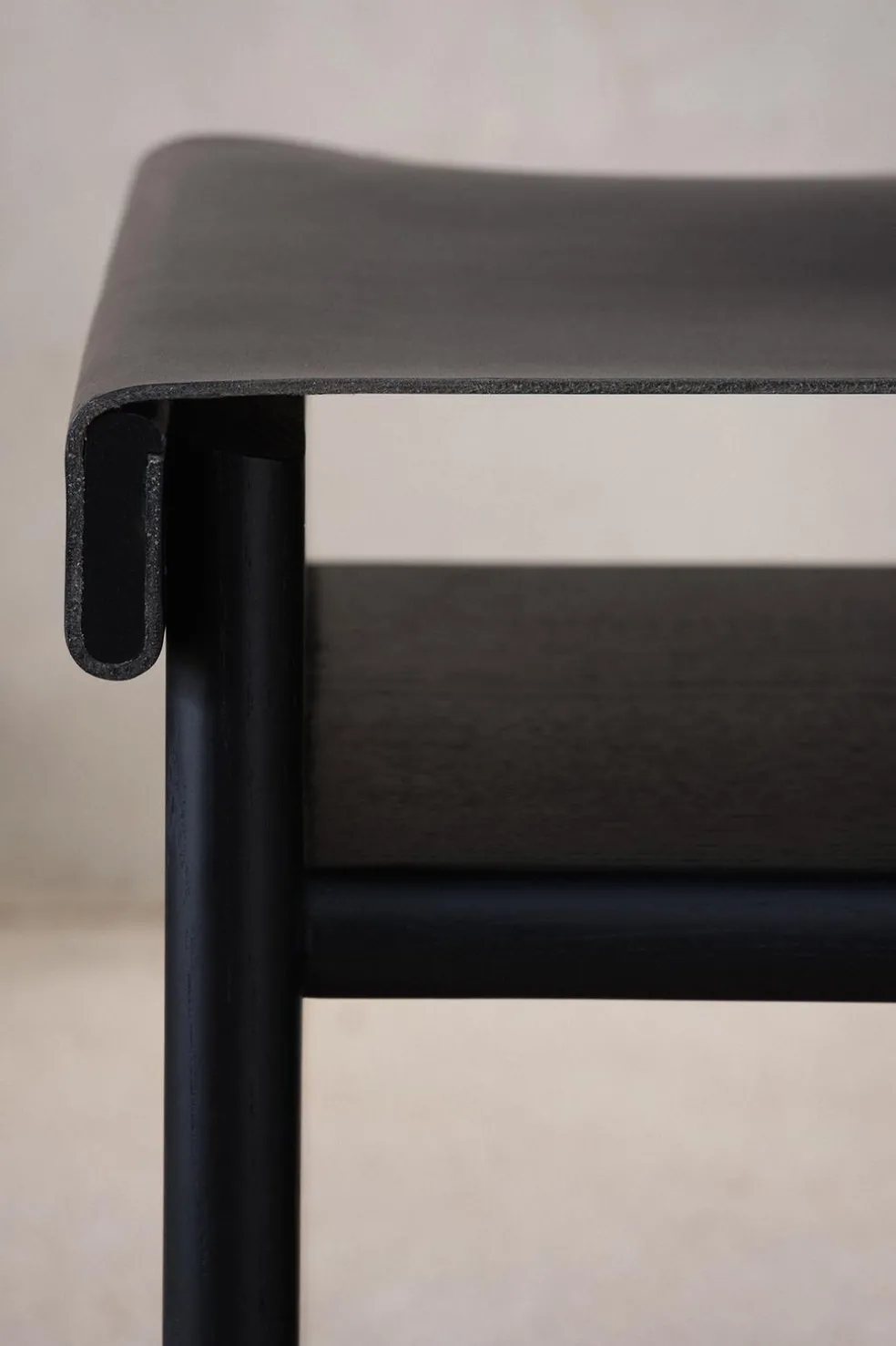 ZARA Móveis|Móveis^STOOL 02 Preto