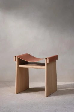 ZARA Móveis|Móveis^STOOL 02 Bege-claro