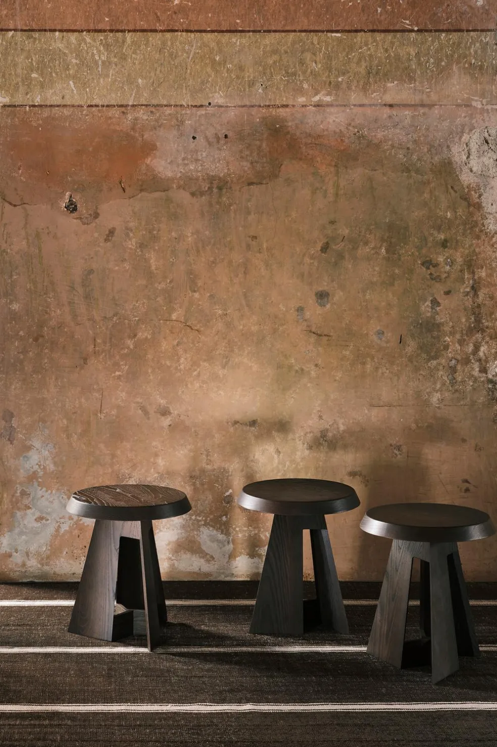 ZARA Móveis|Móveis^STOOL 03 Castanho