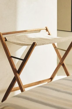 ZARA Móveis|Móveis^SUPORTE PARA MALAS DOBRÁVEL Bege-claro