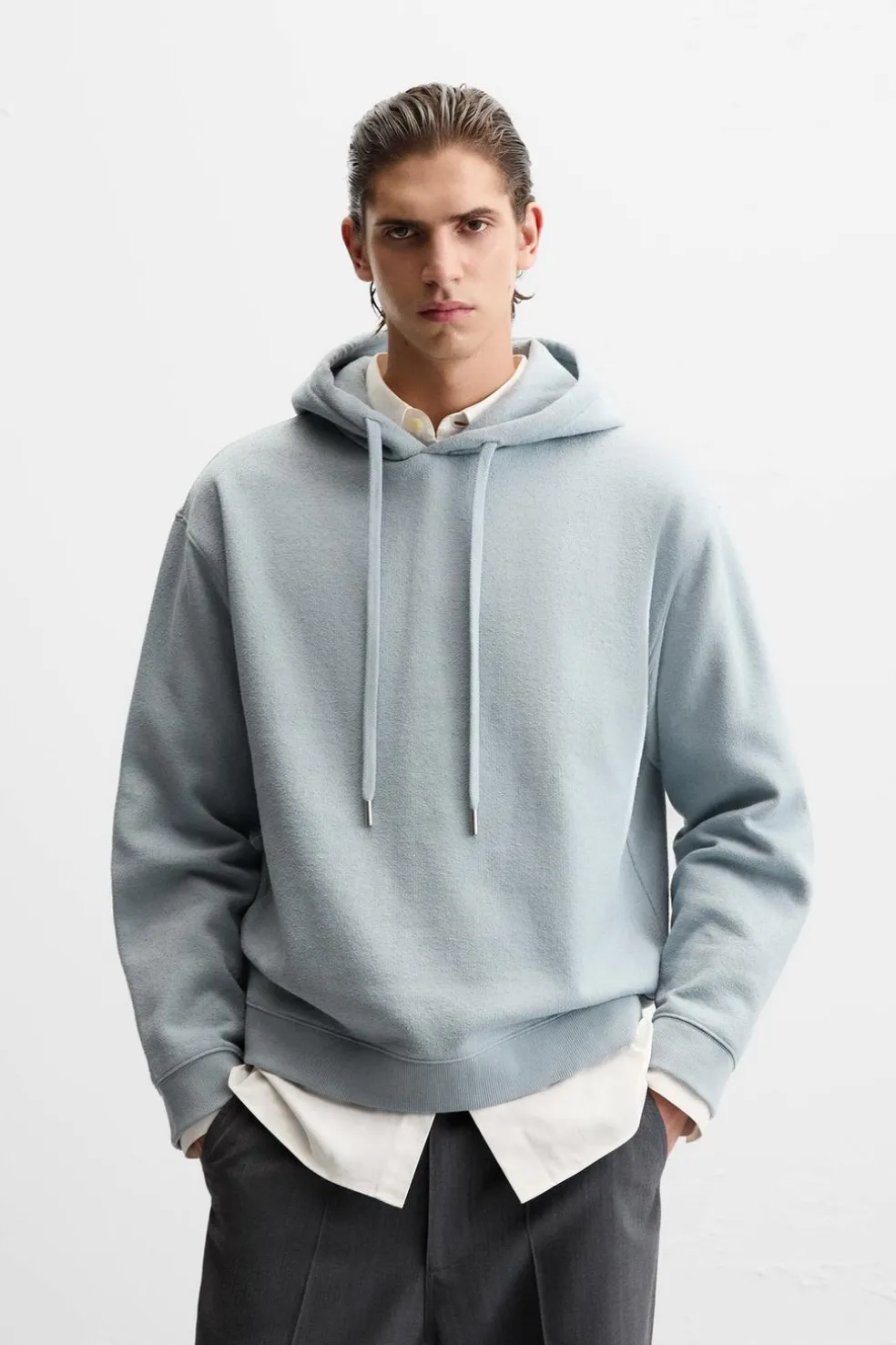 ZARA Sweatshirts^SWEAT TEXTURA COM CAPUZ 8054/311
