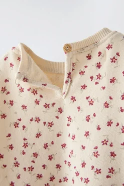 SWEATSHIRT COM ESTAMPADO DE FLORES-ZARA Hot