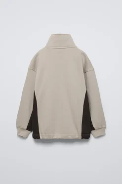 SWEATSHIRT COM TEXTO EM EFEITO RELEVO-ZARA Sale
