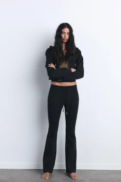 ZARA Winter Layersnew|Sweatshirts / Joggers^SWEATSHIRT CROPPED INTERLOCK Preto