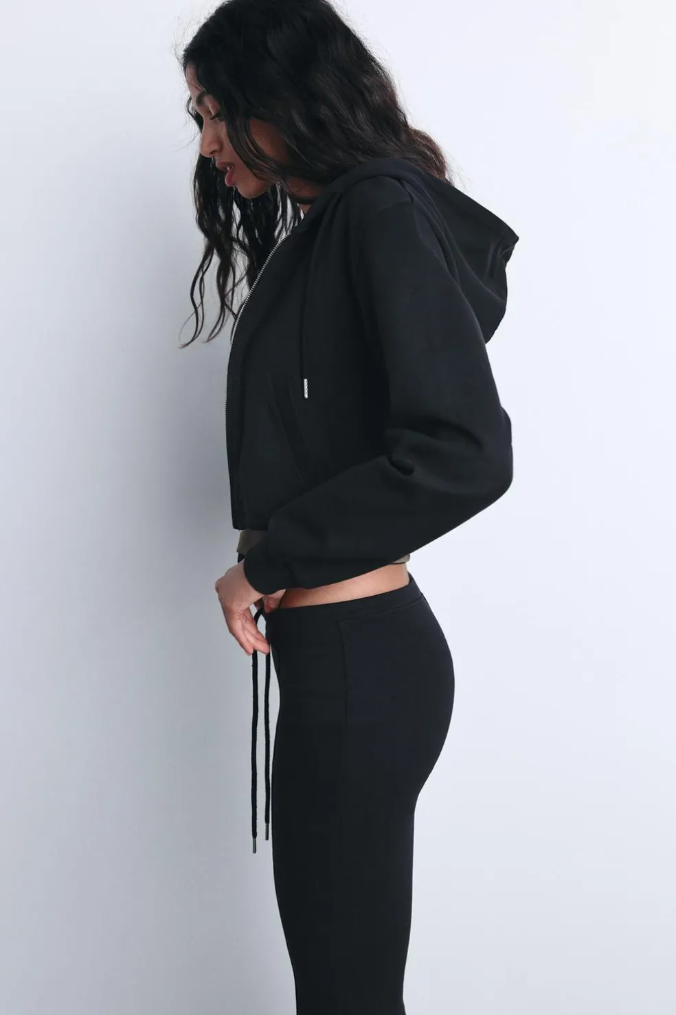 ZARA Winter Layersnew|Sweatshirts / Joggers^SWEATSHIRT CROPPED INTERLOCK Preto