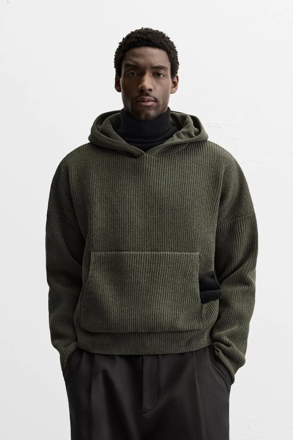 ZARA Camisola / Casacos|Sweatshirts^SWEATSHIRT DE MALHA COM TEXTURA ESTRUTURADA Caqui-escuro