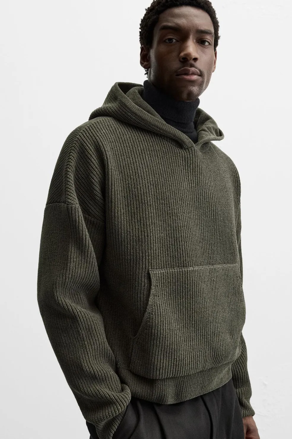 ZARA Camisola / Casacos|Sweatshirts^SWEATSHIRT DE MALHA COM TEXTURA ESTRUTURADA Caqui-escuro