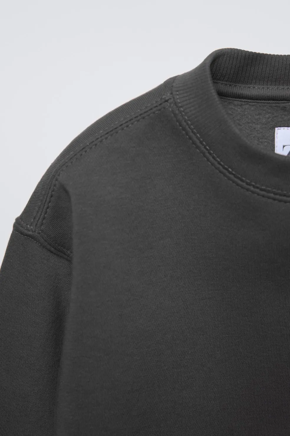 SWEATSHIRT EM FELPA BÁSICA-ZARA Store