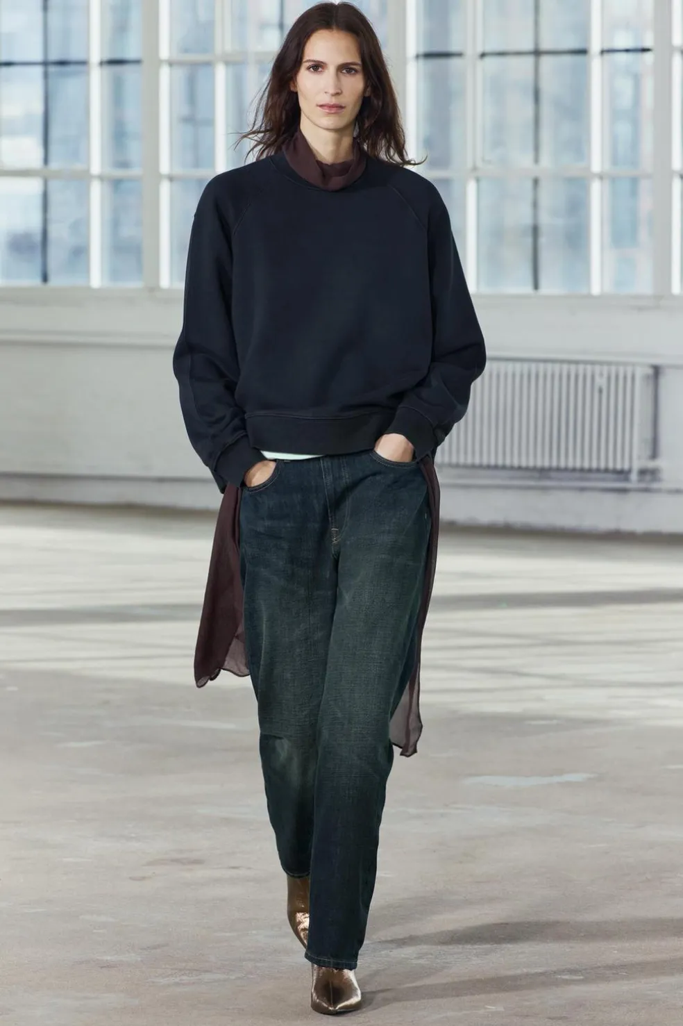 ZARA Winter Layersnew|Sweatshirts / Joggers^SWEATSHIRT LAVADA OVERSIZE Azul-marinho
