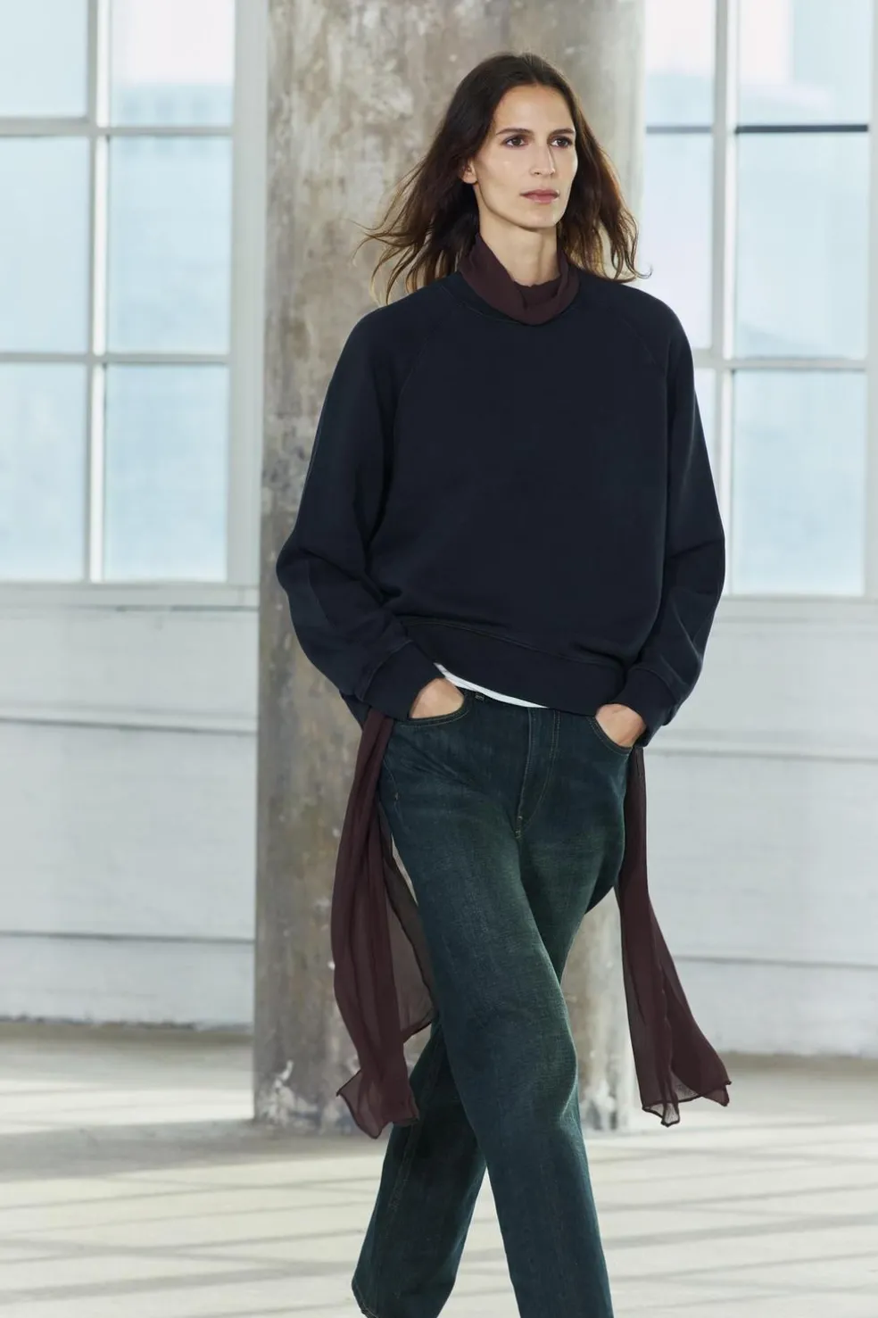 ZARA Winter Layersnew|Sweatshirts / Joggers^SWEATSHIRT LAVADA OVERSIZE Azul-marinho