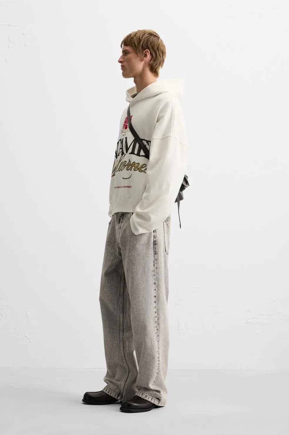 ZARA Sweatshirts^SWEATSHIRT MENSAGEM ESTAMPADA Cru