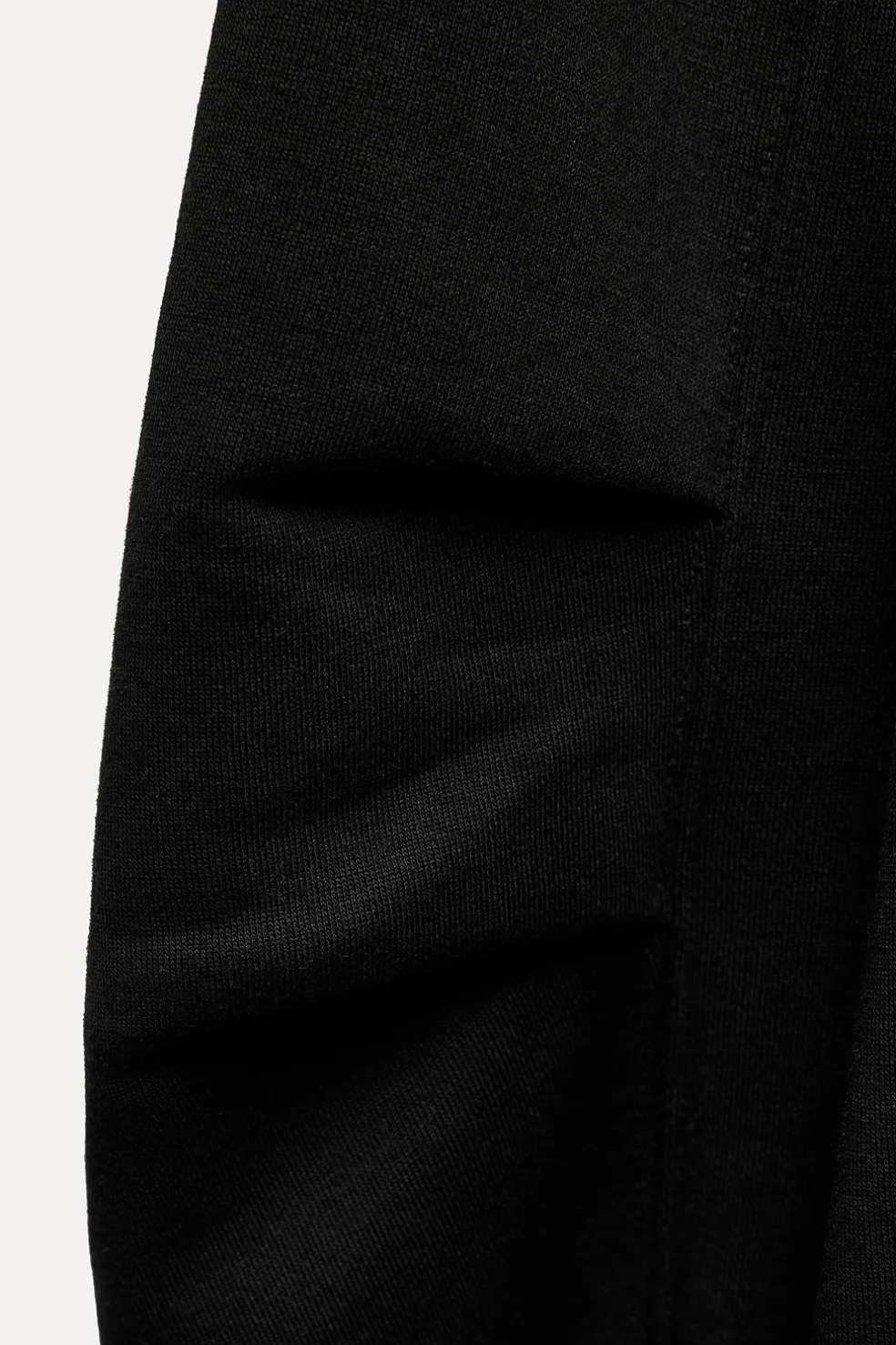 ZARA Winter Layersnew|Sweatshirts / Joggers^SWEATSHIRT OVERSIZE COM FECHO DE CORRER Preto