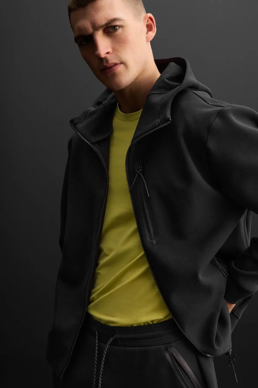 ZARA Sweatshirts^SWEATSHIRT TÉCNICA COM FECHOS DE CORRER Preto