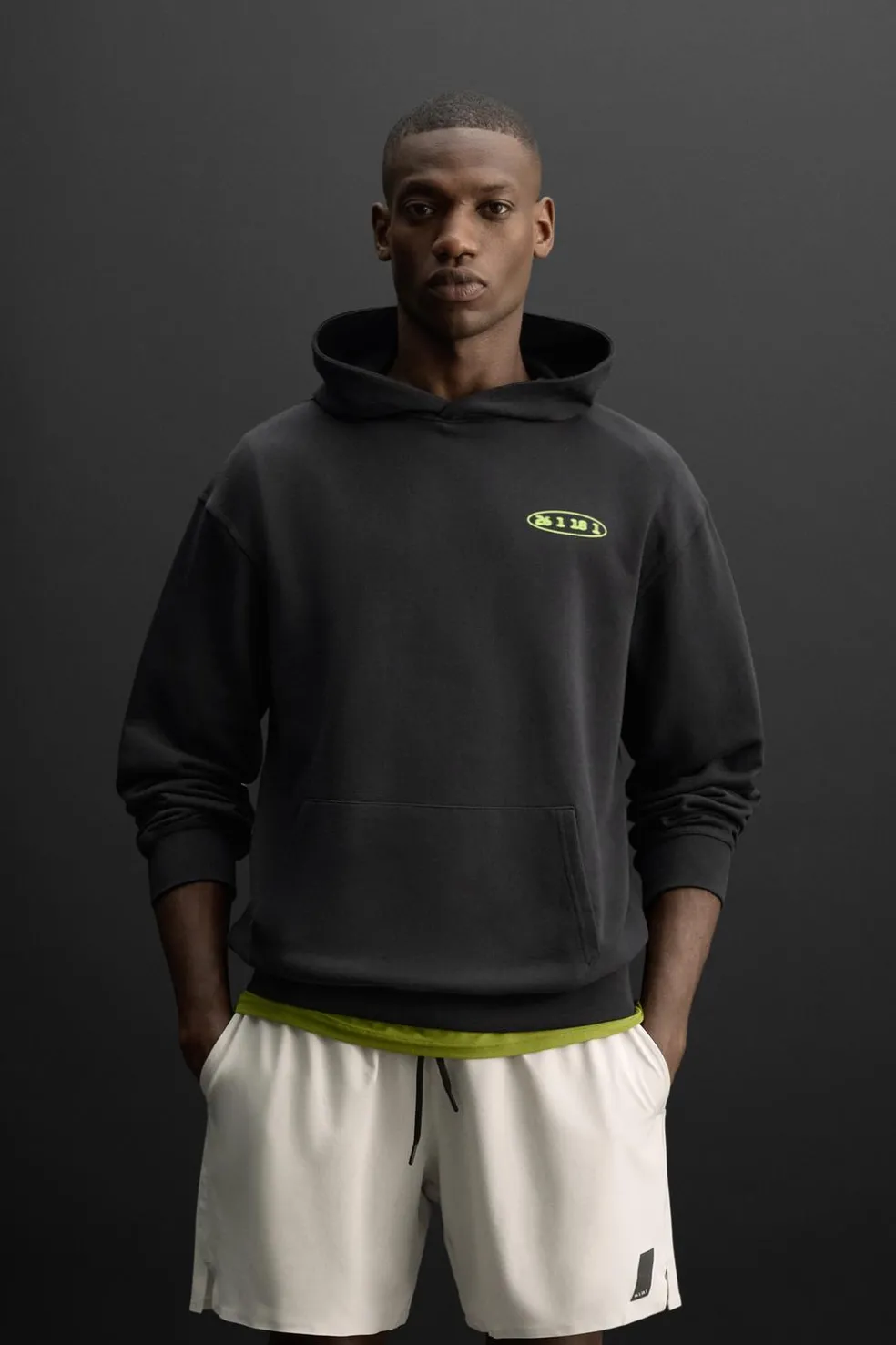 ZARA Sweatshirts^SWEATSHIRT TEXTO CAPUZ Preto