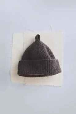 TIMELESZ - GORRO DE LÃ-ZARA New