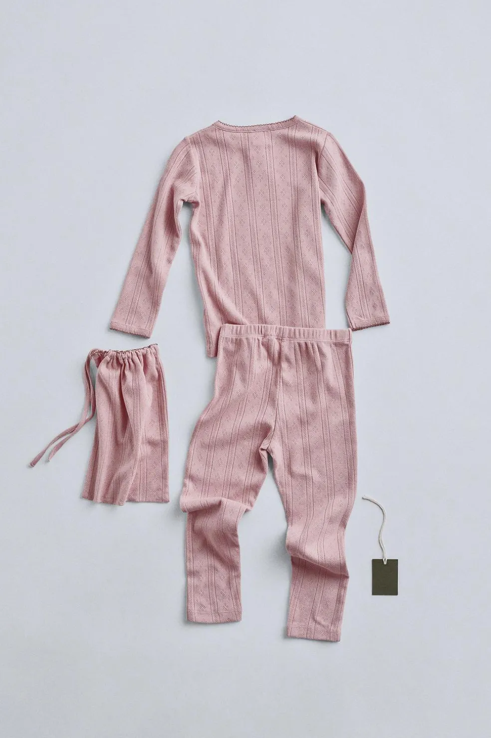 TIMELESZ - PIJAMA POINTELLE COM BOLSA-ZARA Sale
