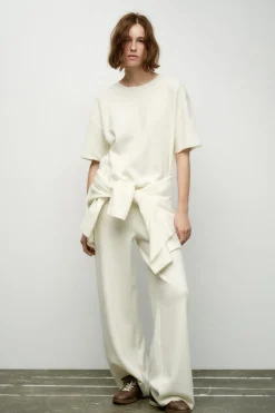 ZARA Winter Layersnew|Tops / Bodies^TOP CANELADO SUAVE Cru