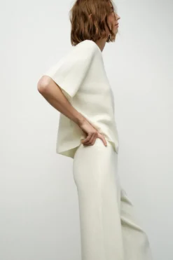 ZARA Winter Layersnew|Tops / Bodies^TOP CANELADO SUAVE Cru