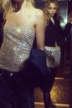 ZARA Tops / Bodies^TOP COM DECOTE CAICAI E BRILHOS Cava