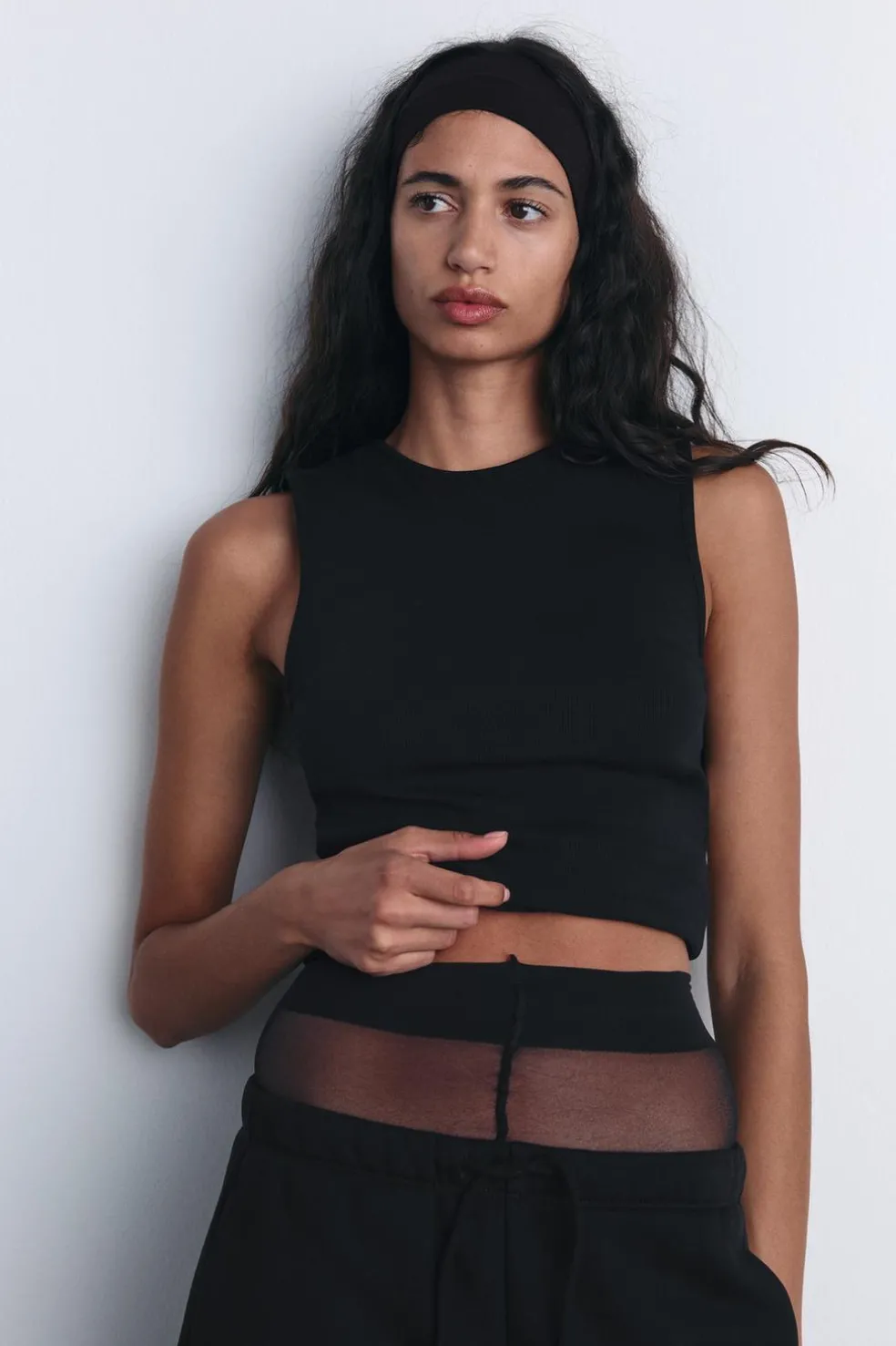 ZARA Winter Layersnew|Sweatshirts / Joggers^TOP COM NERVURAS E ABERTURA NAS COSTAS Preto