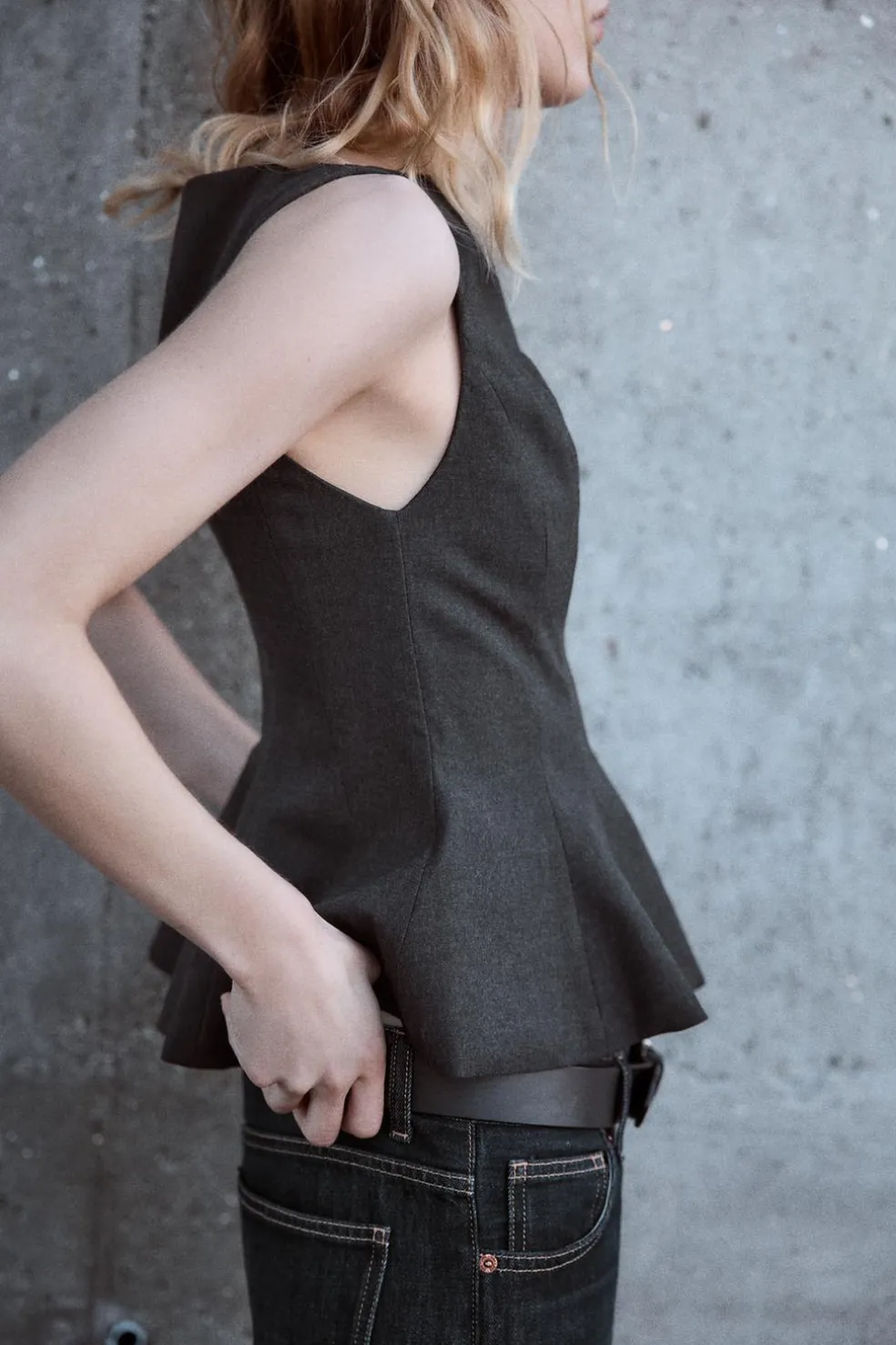 ZARA Tops / Bodies^TOP PEPLUM Cinzento-escuro