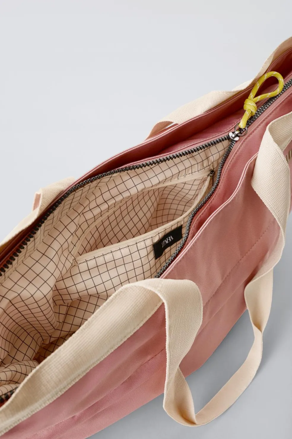TOTE BAG DE VIAGEM-ZARA Fashion