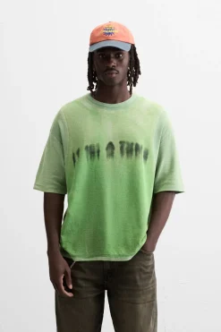 ZARA Camisola / Casacos|T-Shirts^T-SHIRT COM ESTAMPADO DE T-SHIRT Verde