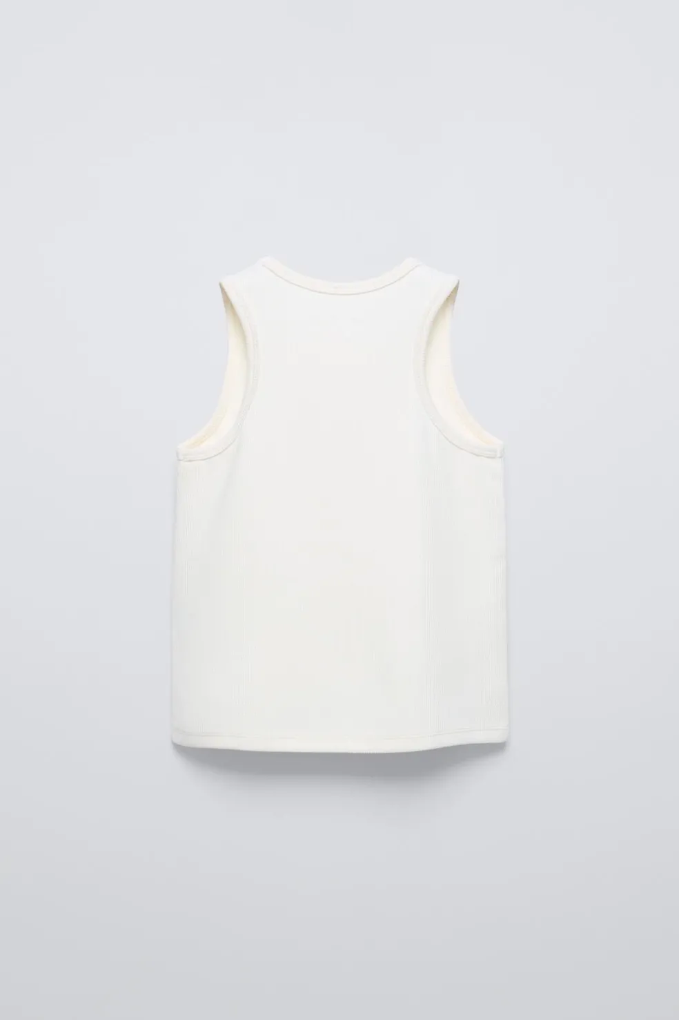 T-SHIRT COM NERVURAS E CORAÇÃO EM RELEVO-ZARA Online