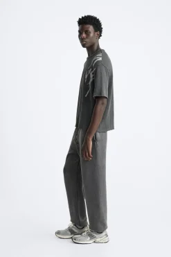 ZARA Camisola / Casacos|T-Shirts^T-SHIRT DE MALHA COM ESTAMPADO EM RELEVO Cinzento-antracite