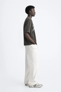 ZARA Camisola / Casacos|T-Shirts^T-SHIRT DE MALHA COM ESTAMPADO EM RELEVO Cinzento-antracite