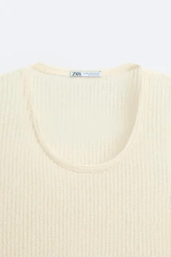 ZARA Camisola / Casacos|T-Shirts^T-SHIRT ESTRUTURA PERFURADOS Branco-marfim