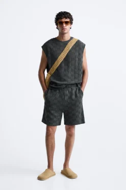 ZARA Camisola / Casacos|T-Shirts^T-SHIRT JACQUARD GEOMÉTRICO Cinzento