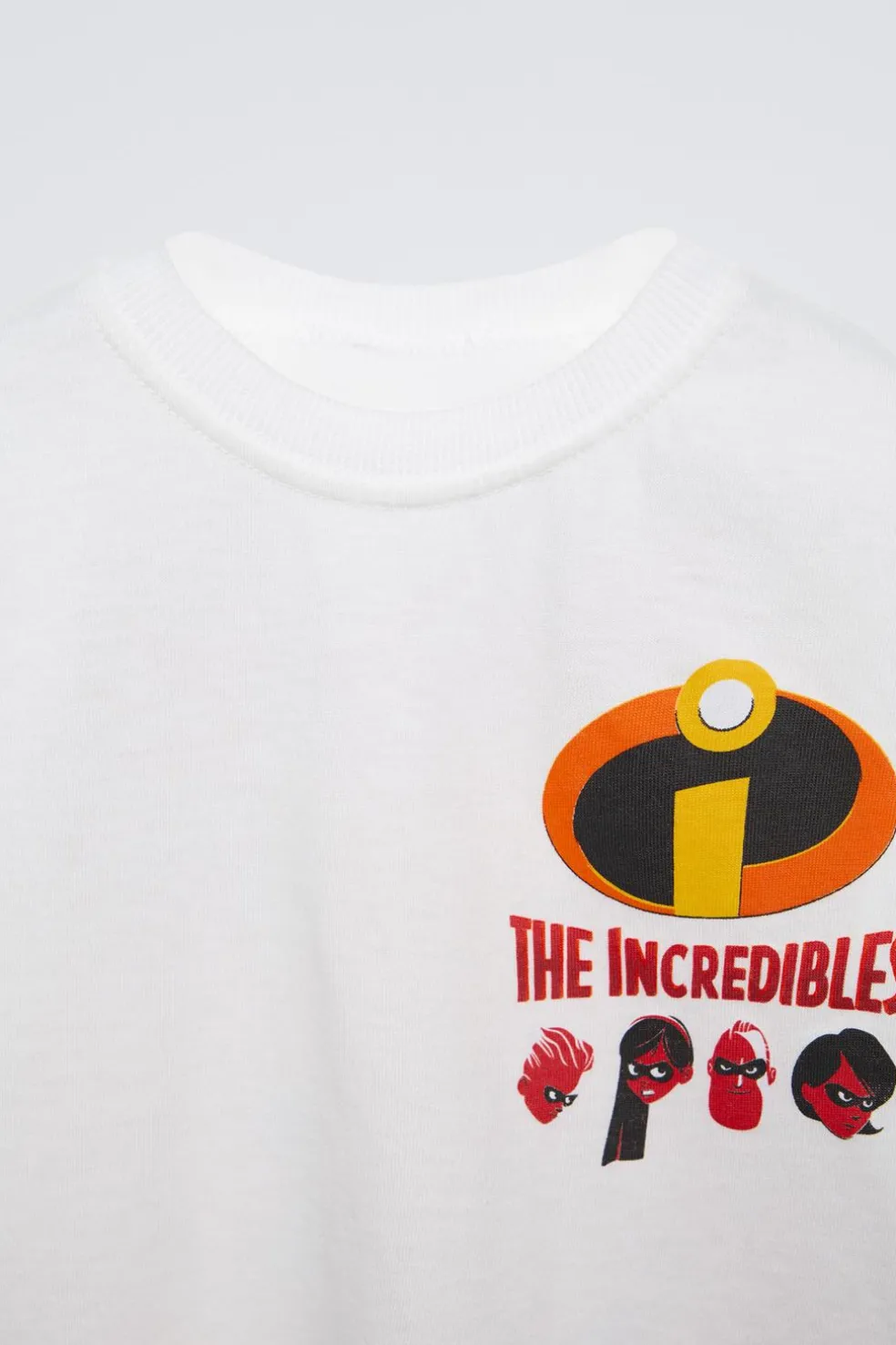 T-SHIRT OS INCRÍVEIS © DISNEY-ZARA New
