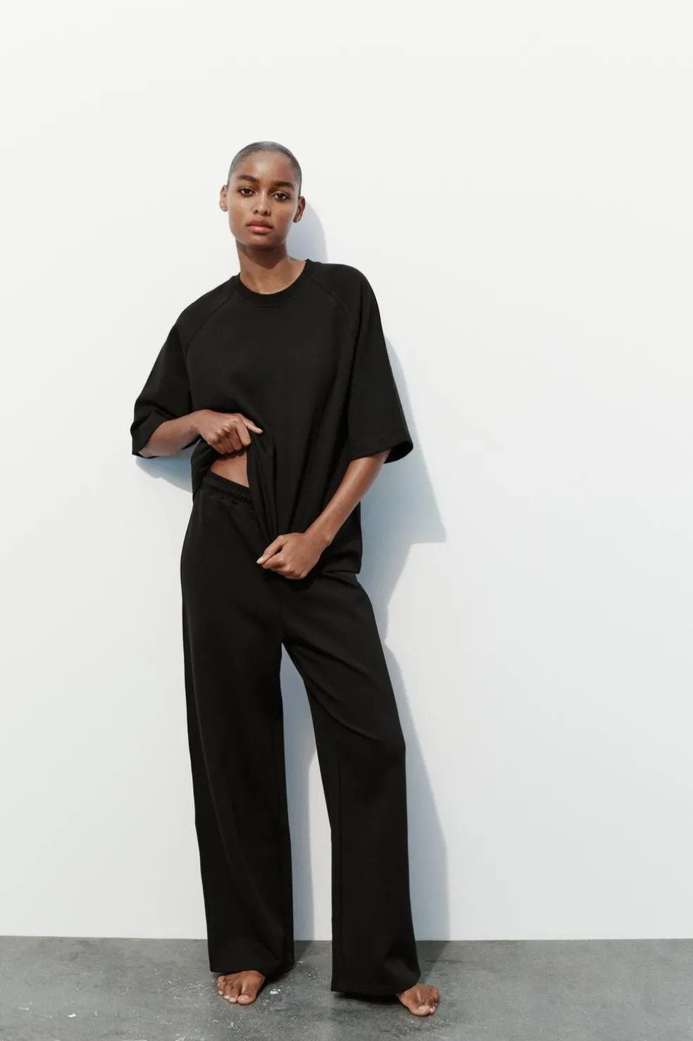 ZARA Sweatshirts / Joggers|T-Shirts^T-SHIRT OVERSIZE INTERLOCK Preto