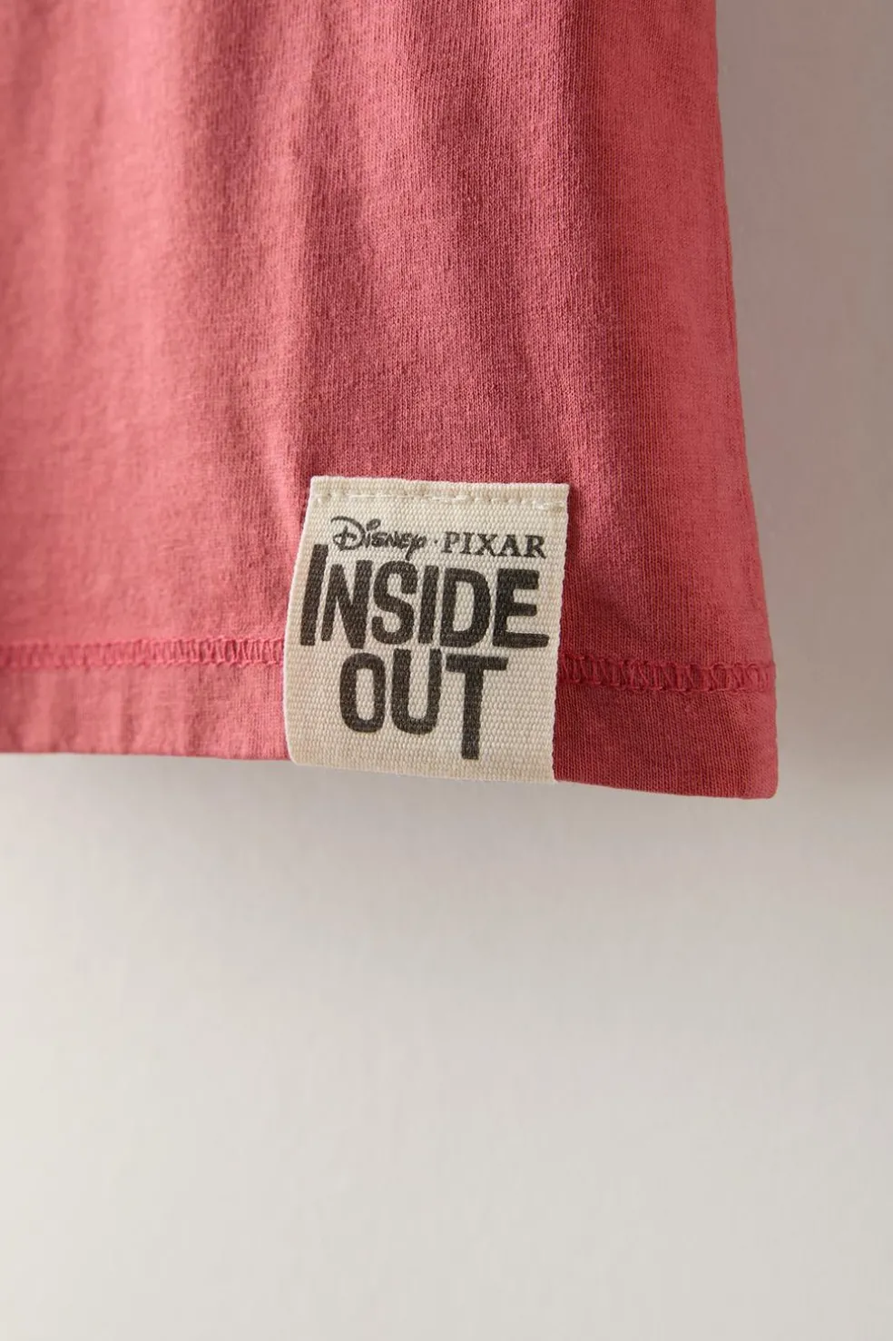 T-SHIRT PERSONAGEM INSIDE OUT © DISNEY-ZARA Outlet