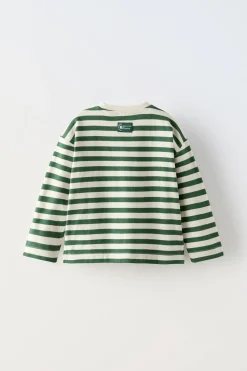 T-SHIRT ÀS RISCAS-ZARA Shop