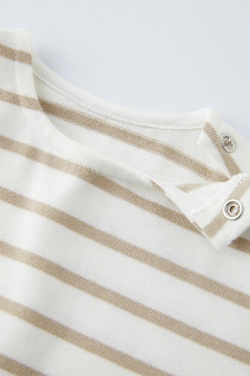 T-SHIRT ÀS RISCAS-ZARA Flash Sale