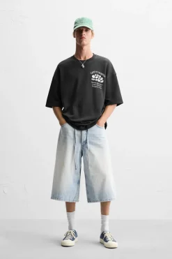 ZARA T-Shirts^T-SHIRT WITH CONTRAST RAISED SLOGAN Preto