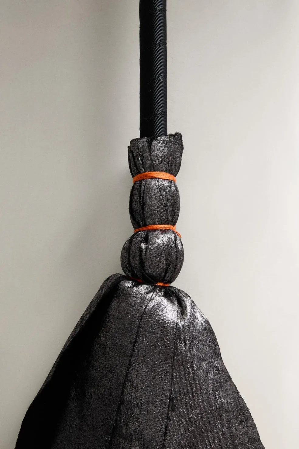 VASSOURA DISFARCE INFANTIL BRUXA HALLOWEEN-ZARA Clearance