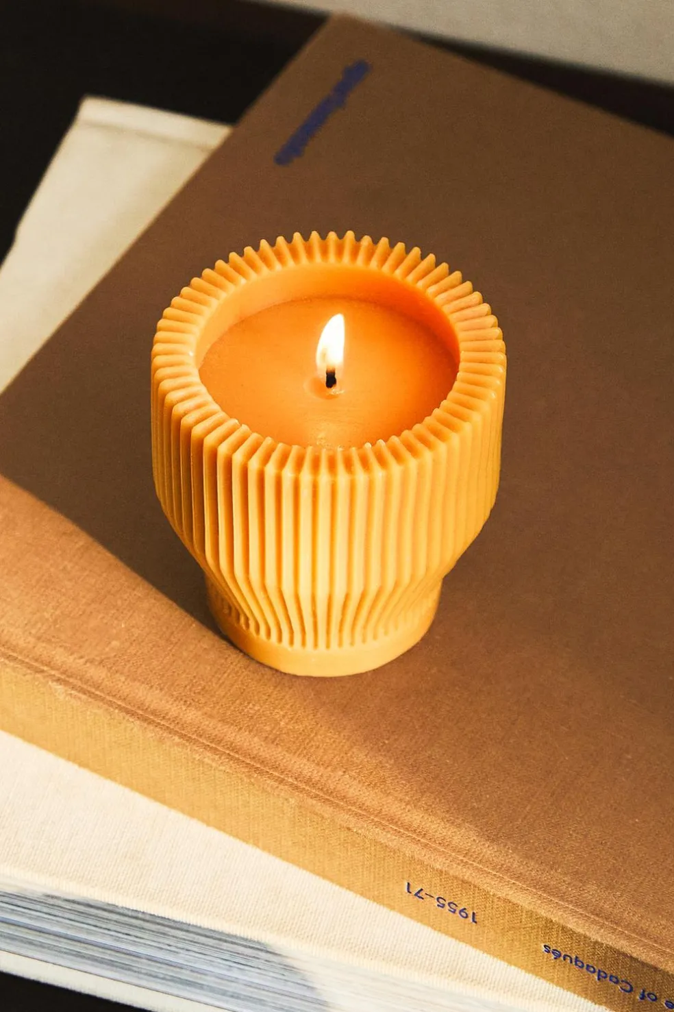ZARA Presentes Para O Lar|Presentes Para O Lar^VELA DECORATIVA RISCADA CILÍNDRICA Mostarda