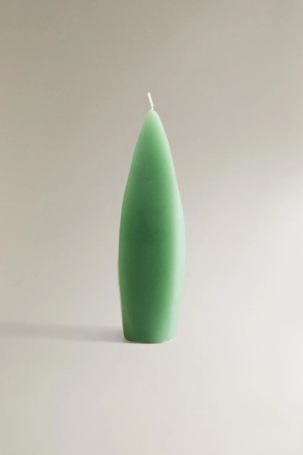 ZARA Presentes Para O Lar|Presentes Para O Lar^VELA SILHUETA CURVA NANUSHKA Verde