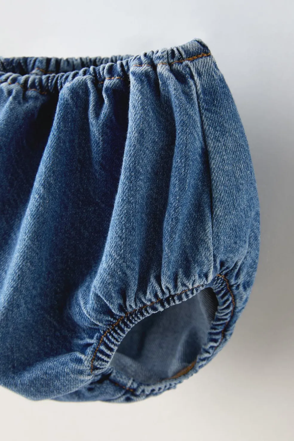VESTIDO DENIM COM FOLHOS-ZARA Clearance