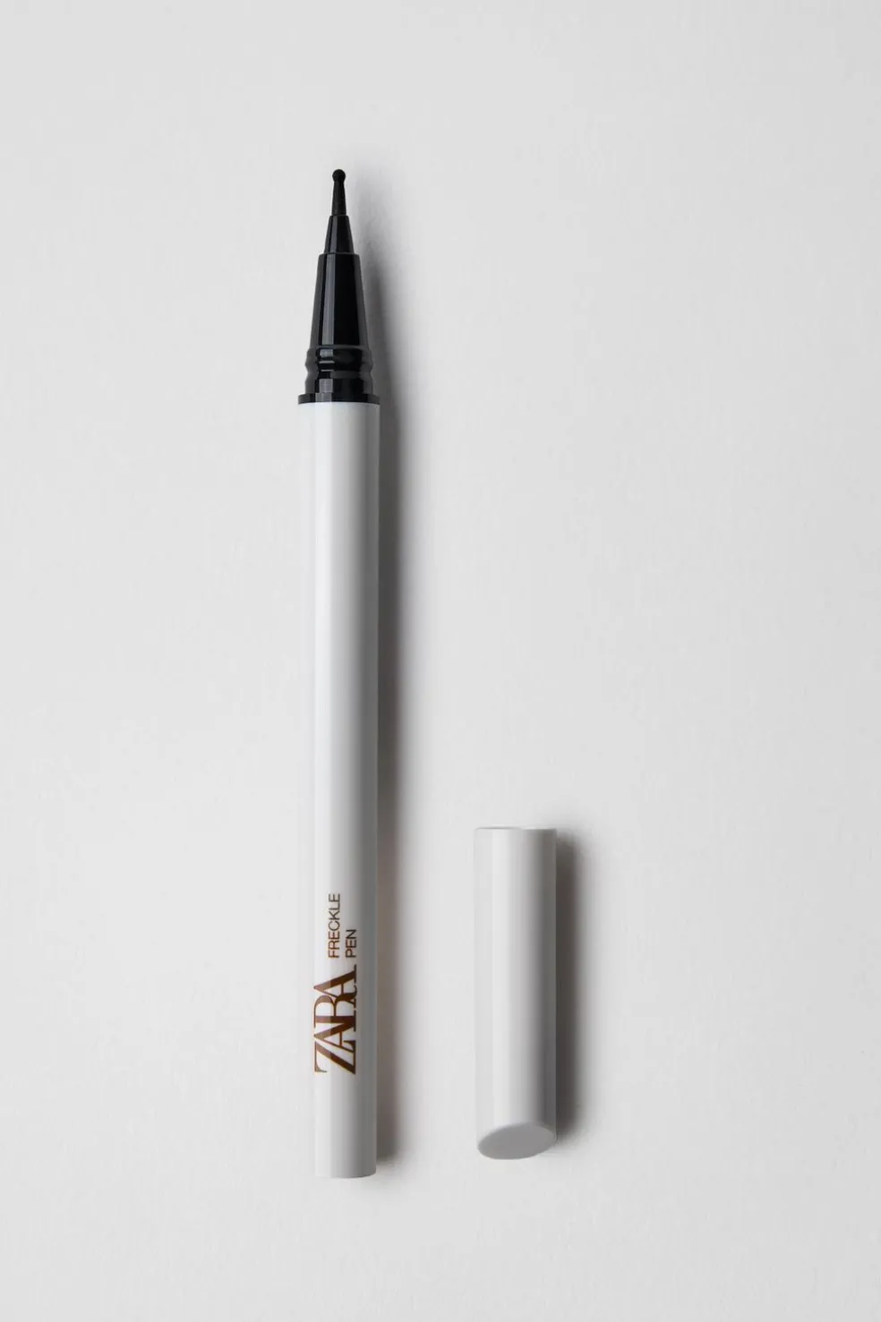 ZARA Beauty^ FRECKLE PEN - LÁPIS PARA PINTAR SARDAS 4390/211