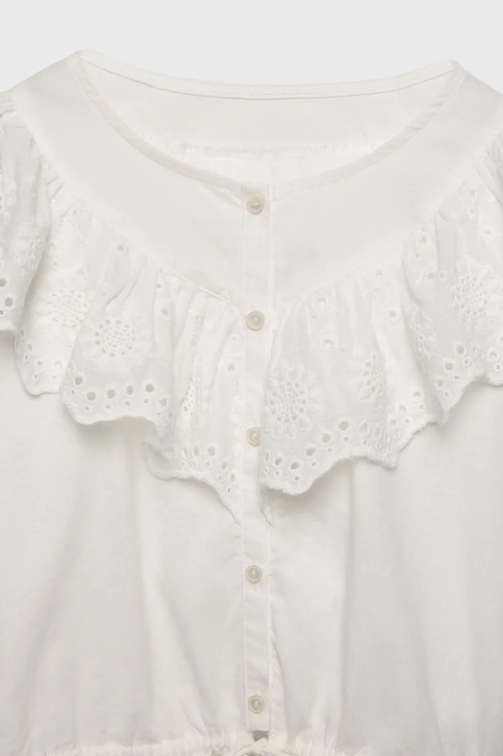 Z3D BLUSA ROMÂNTICA COM FOLHO E RENDA-ZARA Fashion