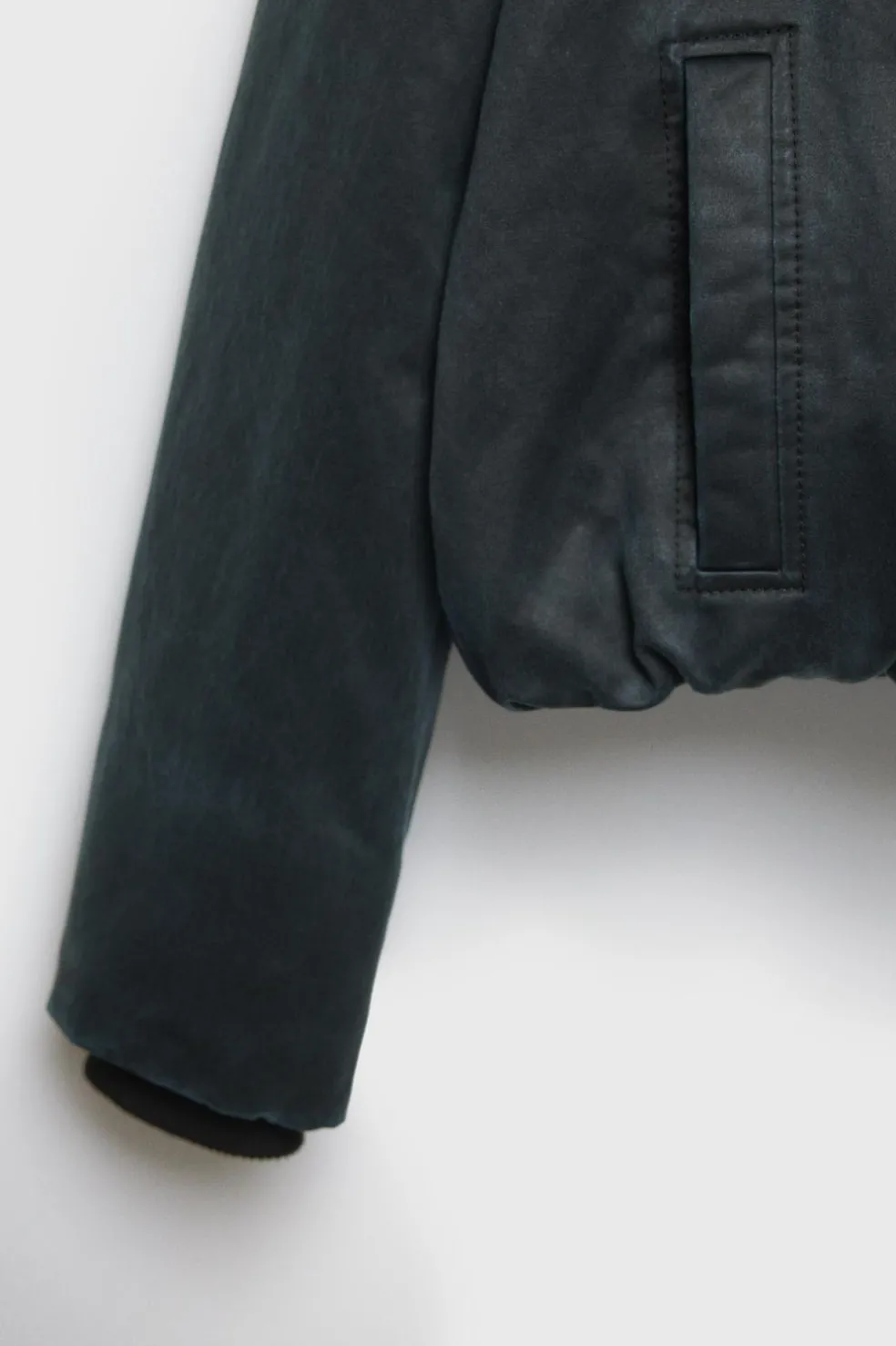 Z3D BLUSÃO ENCERADO GOLA-ZARA Discount